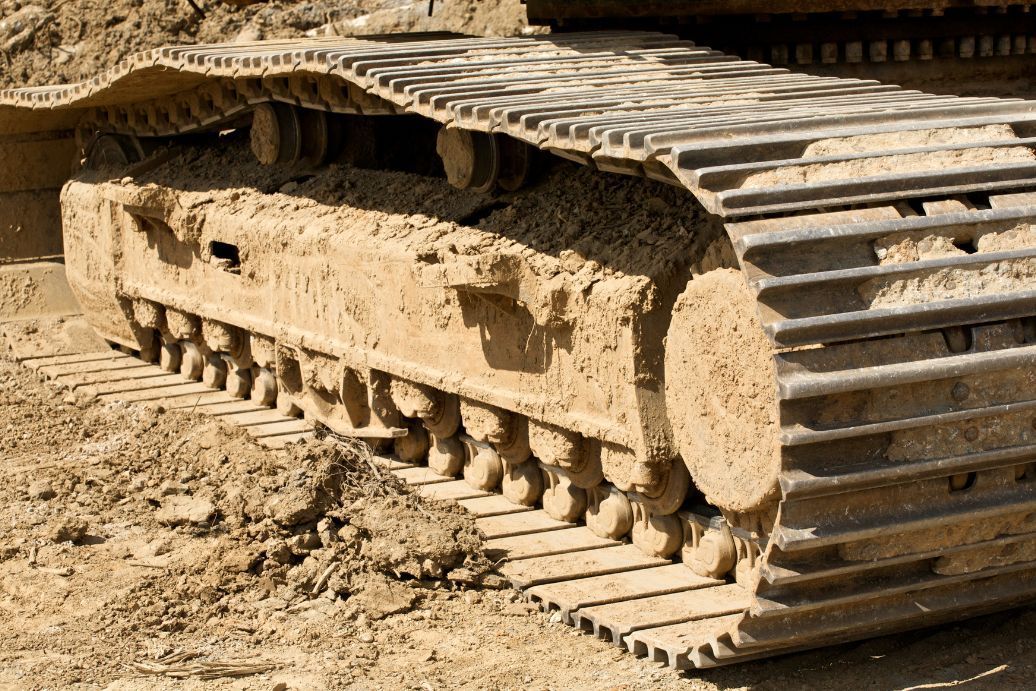 Engins TP:  comment changer de chenilles?   